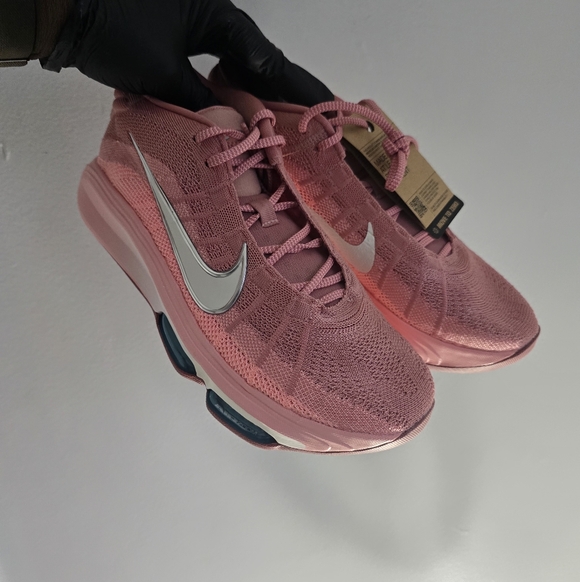 Nike Air Zoom GT Hustle 3 - FV5953-602 - Red Stardust Basketball - Shoes Size 11